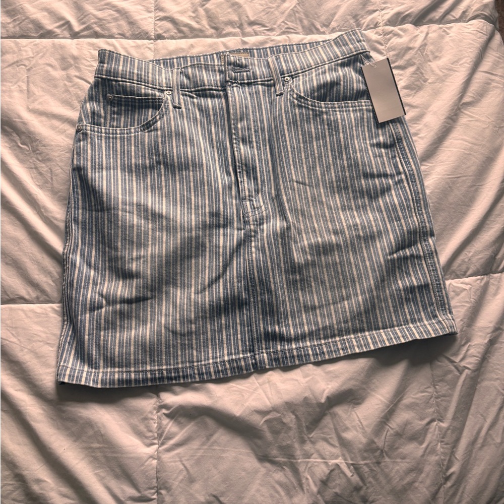 Mother skirt